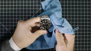 how-to-clean-a-watch